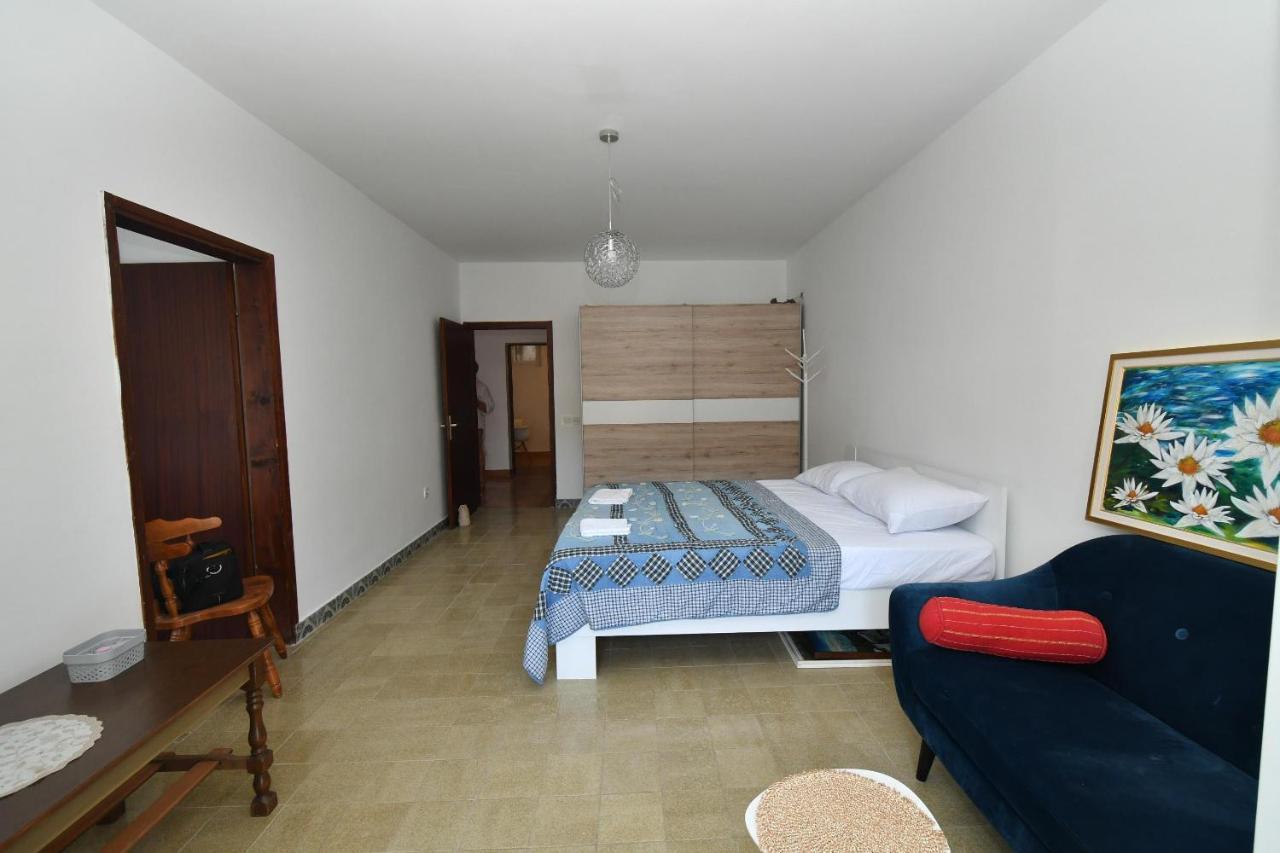 Apartmani Dora Duboka Exterior foto