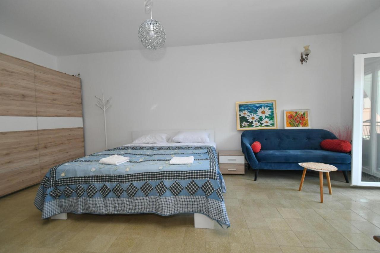 Apartmani Dora Duboka Exterior foto
