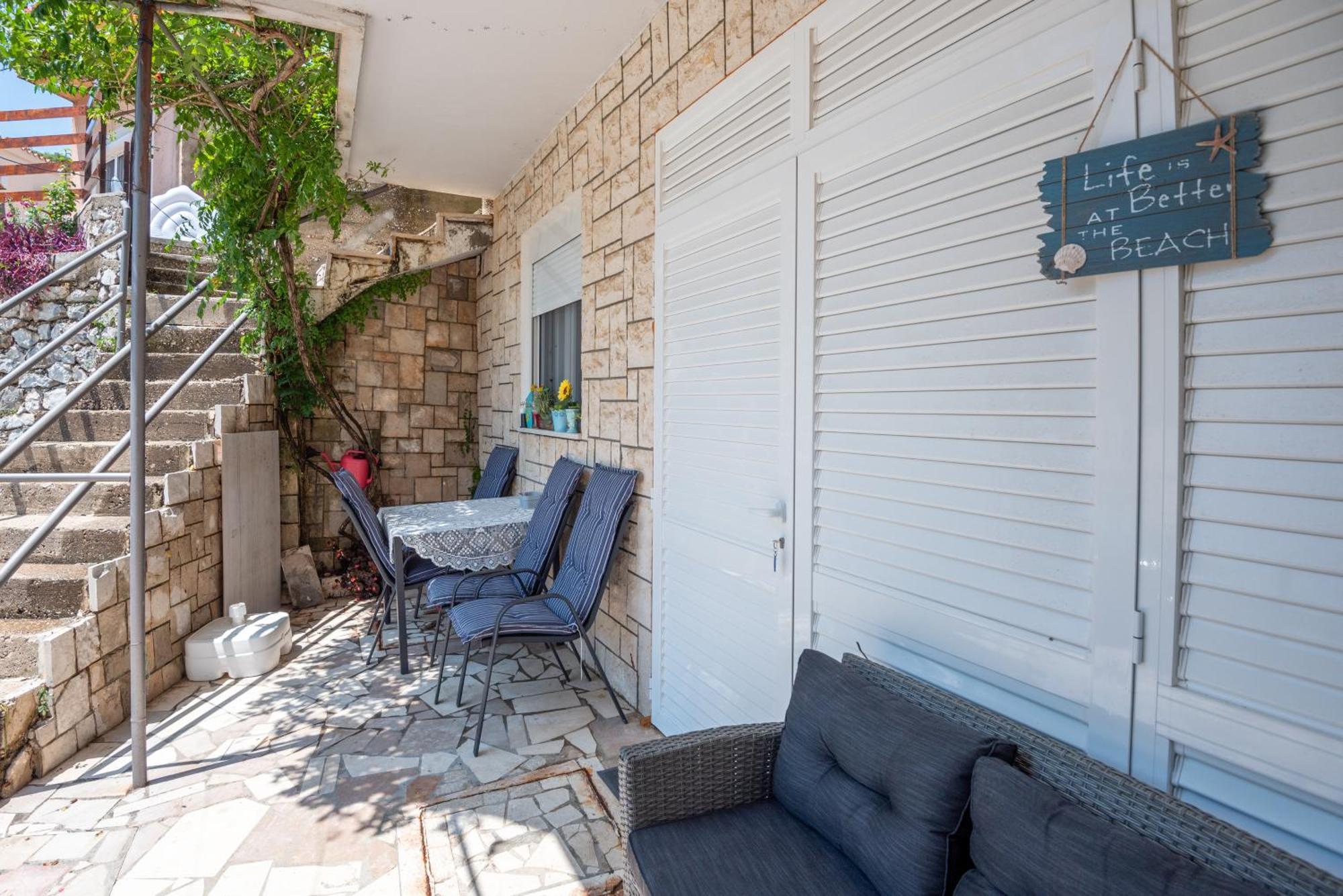 Apartmani Dora Duboka Exterior foto